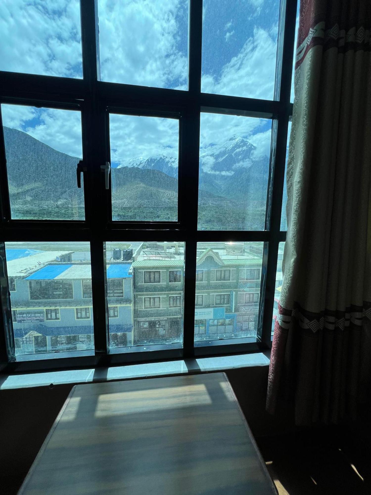 Jomsom New Neeru Guest House מראה חיצוני תמונה