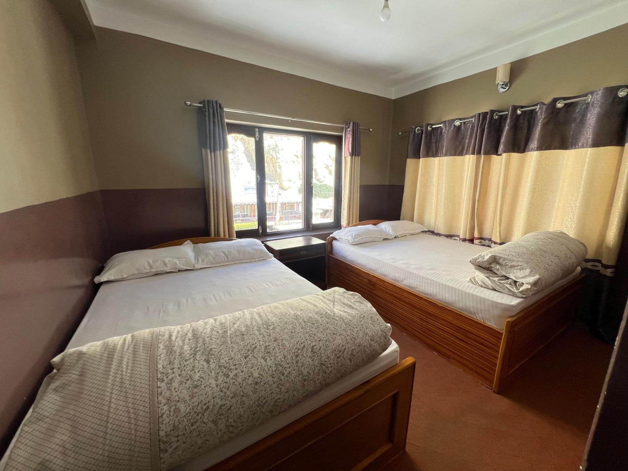 Jomsom New Neeru Guest House מראה חיצוני תמונה